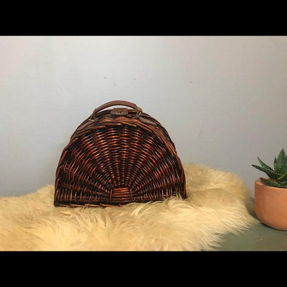 Vintage basket Purse - Picture 3 of 8